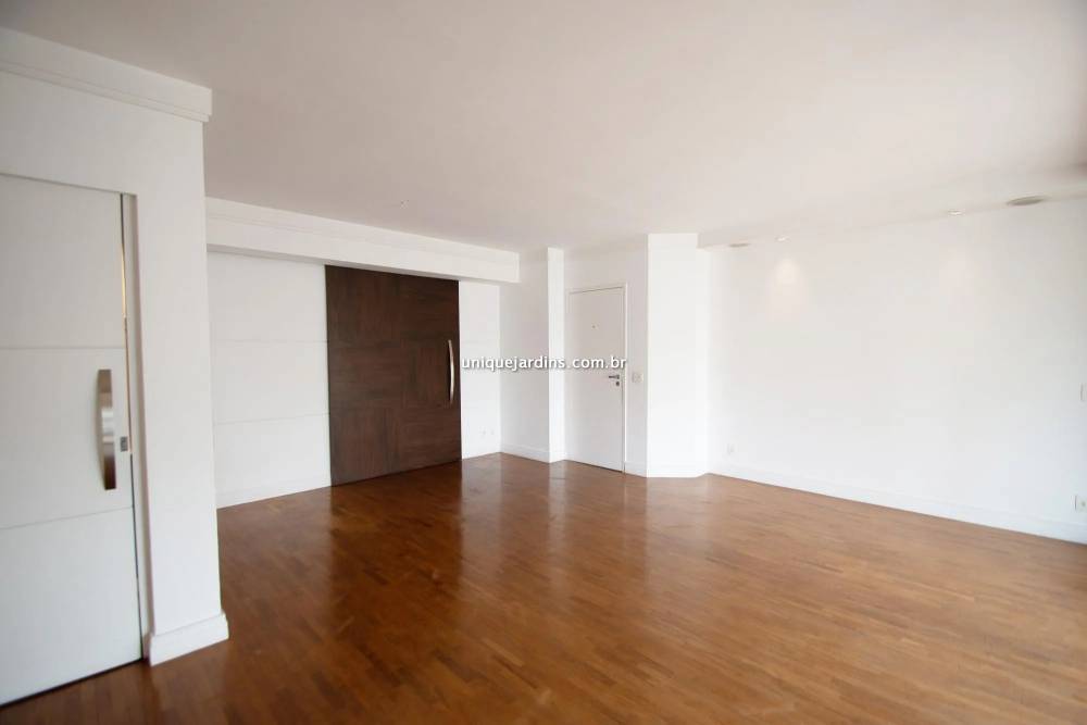 Apartamento à venda na Rua Doutor Virgílio de Carvalho PintoPinheiros - 999-apartamento-pinheiros-sao-paulo-094412-2.jpg