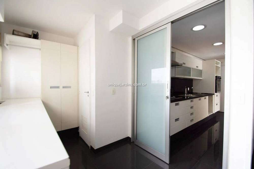 Apartamento à venda na Rua Doutor Virgílio de Carvalho PintoPinheiros - 999-apartamento-pinheiros-sao-paulo-095006-2.jpg