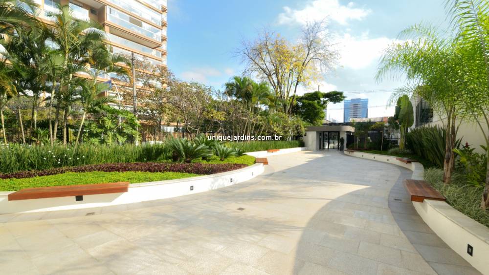 Apartamento à venda na Rua João CachoeiraItaim Bibi - 999-apartamento-itaim-bibi-sao-paulo-141520-12.jpg