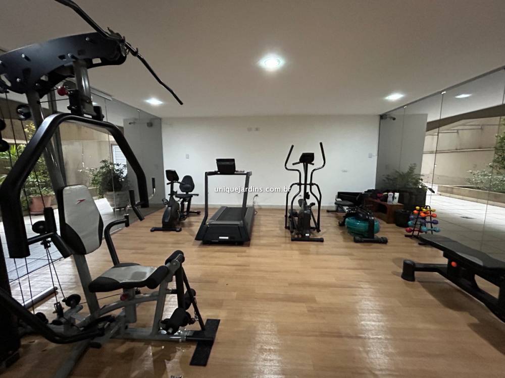 Apartamento à venda na Rua MaranhãoHigienópolis - 999-apartamento-higienopolis-sao-paulo-092756-1.jpg