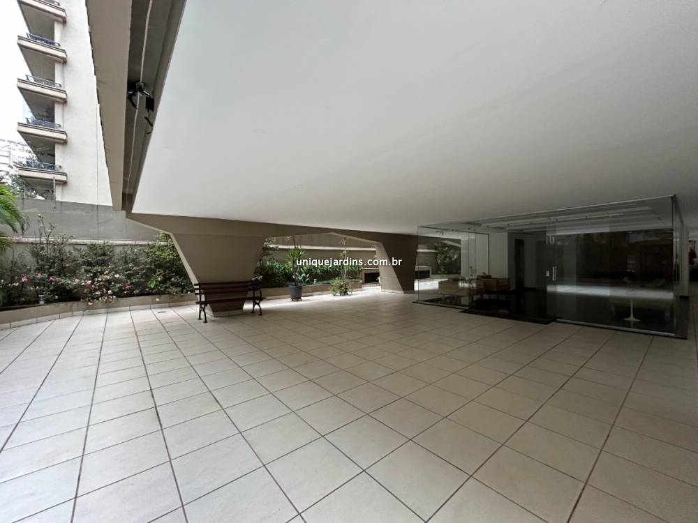 Apartamento à venda na Rua MaranhãoHigienópolis - 999-apartamento-higienopolis-sao-paulo-092757-5.jpg