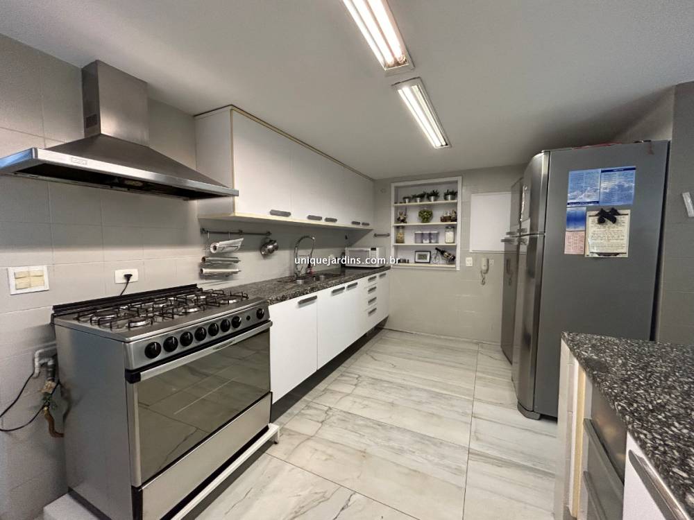 Apartamento à venda na Rua MaranhãoHigienópolis - apartamento-higienopolis-sao-paulo-092444-15.jpg