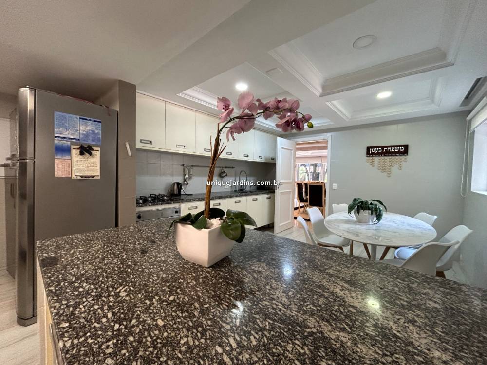 Apartamento à venda na Rua MaranhãoHigienópolis - apartamento-higienopolis-sao-paulo-092444-17.jpg