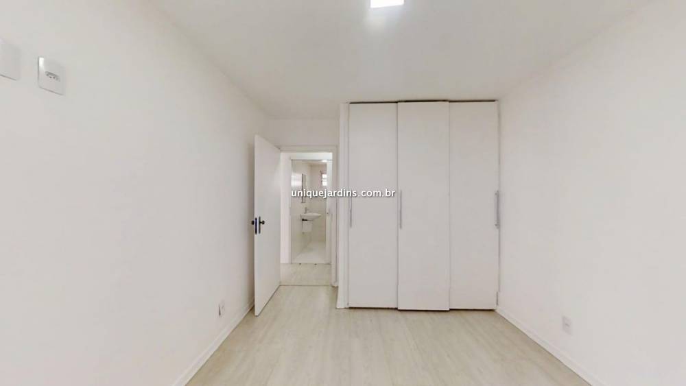 Apartamento à venda na Rua UrussuíItaim Bibi - 999-apartamento-itaim-bibi-sao-paulo-100925-7.jpg