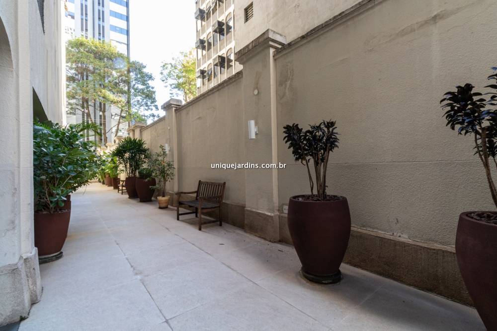 Apartamento à venda na Rua UrussuíItaim Bibi - 999-apartamento-itaim-bibi-sao-paulo-104218-0.jpg