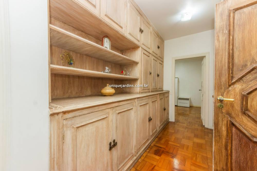 Apartamento à venda na Rua PamplonaBela Vista - 999-apartamento-bela-vista-sao-paulo-201355-12.jpg