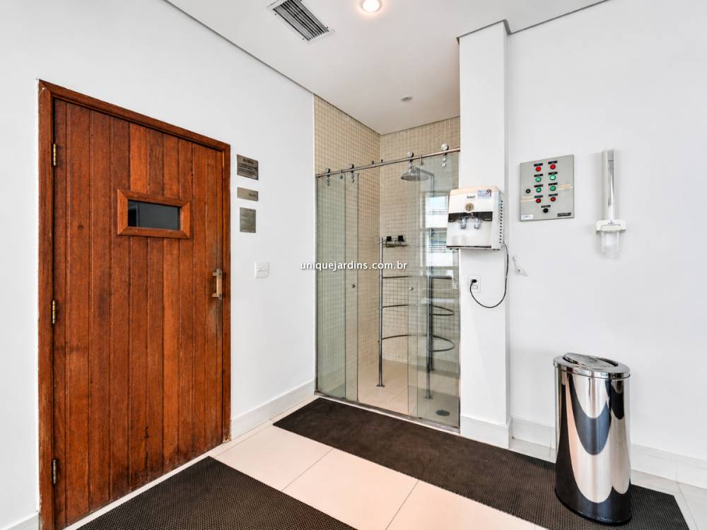 Apartamento à venda na Rua Caio PradoConsolação - 999-apartamento-consolacao-sao-paulo-105456-1.jpg