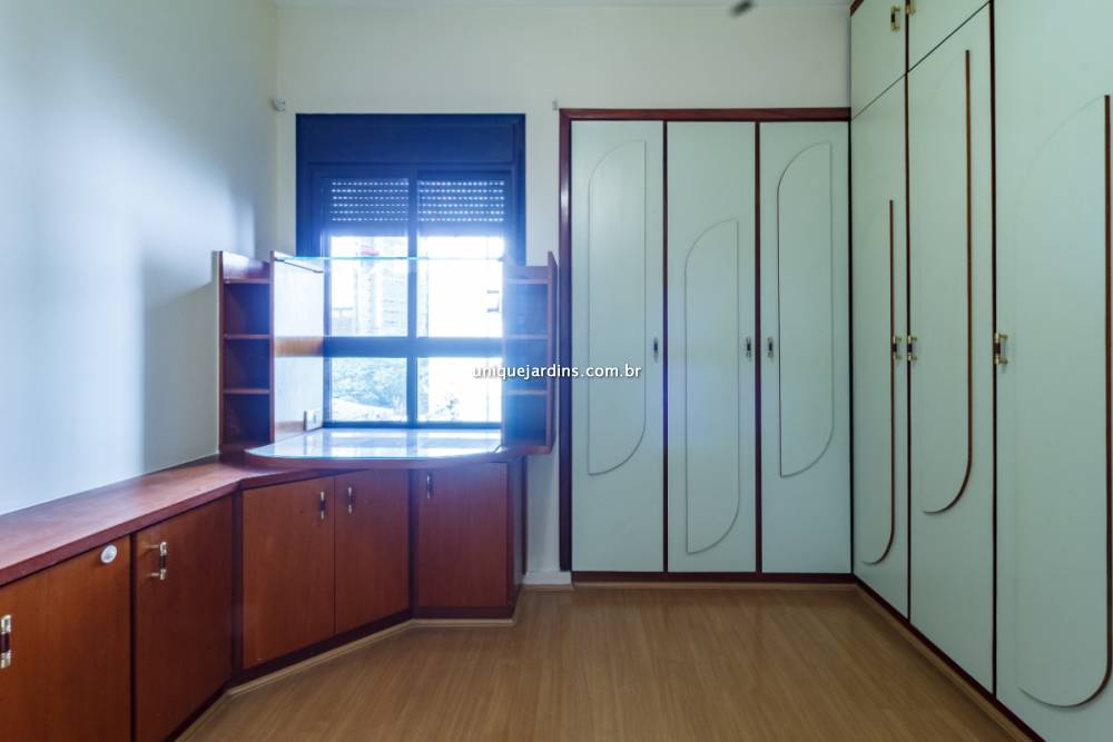Apartamento à venda na Rua ArmindaVila Nova Conceição - 999-apartamento-vila-nova-conceicao-sao-paulo-133107-0.jpg