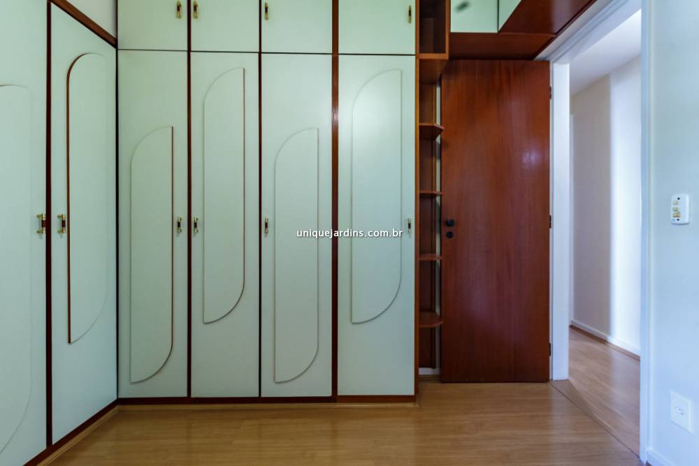 Apartamento à venda na Rua ArmindaVila Nova Conceição - 999-apartamento-vila-nova-conceicao-sao-paulo-133108-4.jpg