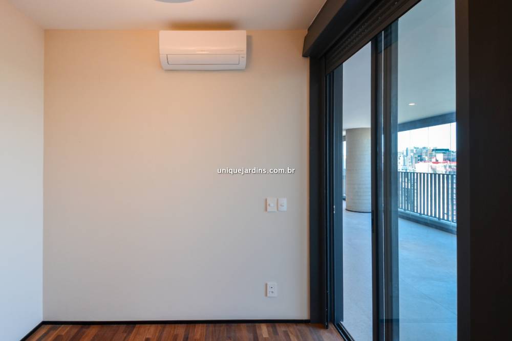 Apartamento à venda na Rua Francisco LeitãoPinheiros - 999-apartamento-pinheiros-sao-paulo-135359-0.jpg