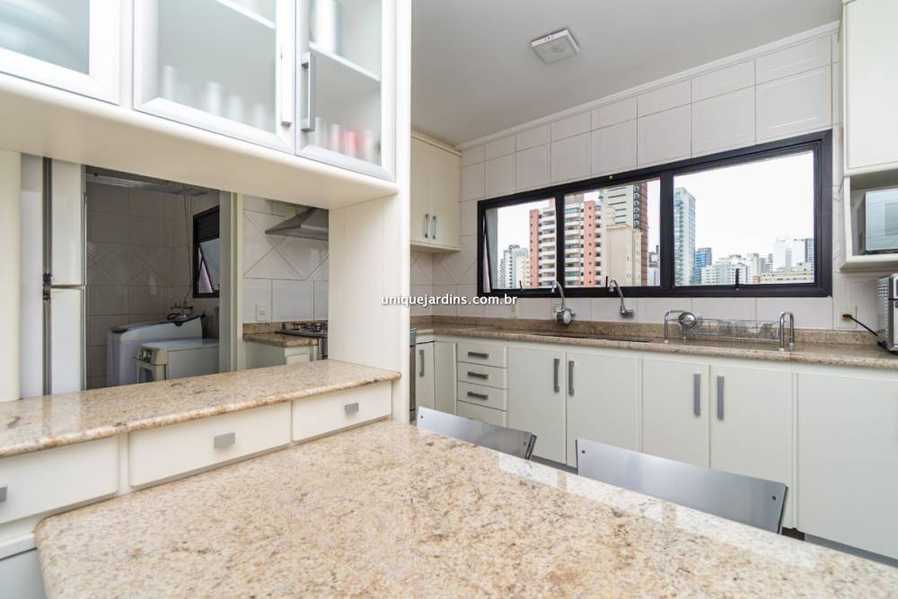 Apartamento à venda na Rua Professor Vahia de AbreuVila Olímpia - 999-apartamento-vila-olimpia-sao-paulo-205843-3.jpg