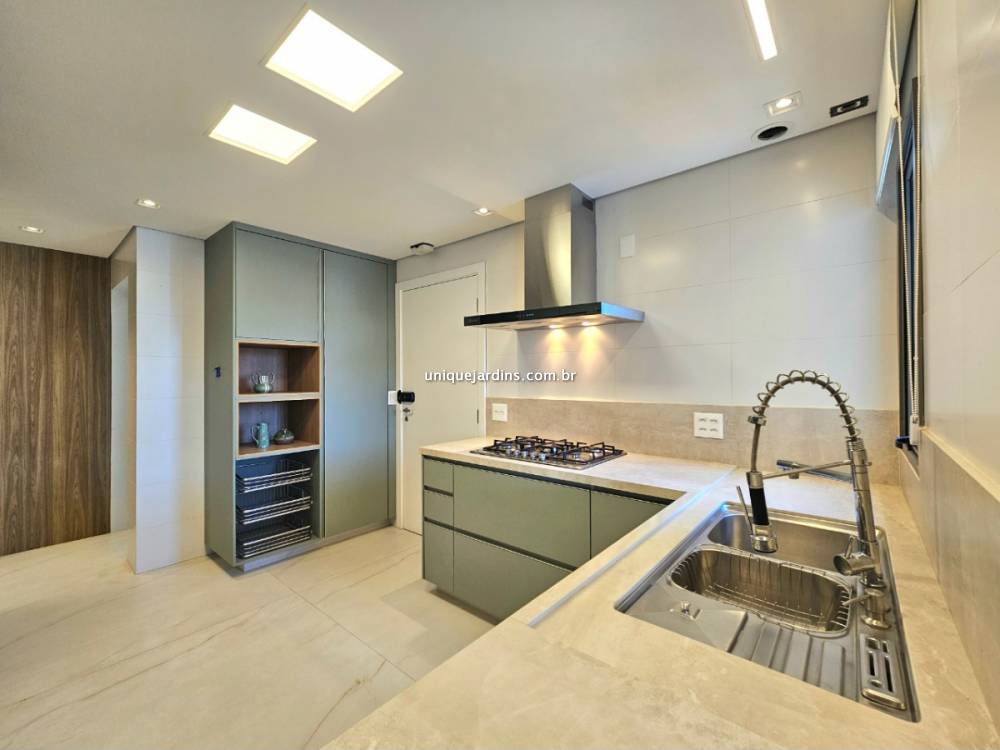 Apartamento à venda na Rua Gabriele D'AnnunzioCampo Belo - 999-apartamento-campo-belo-sao-paulo-220316-4.jpg