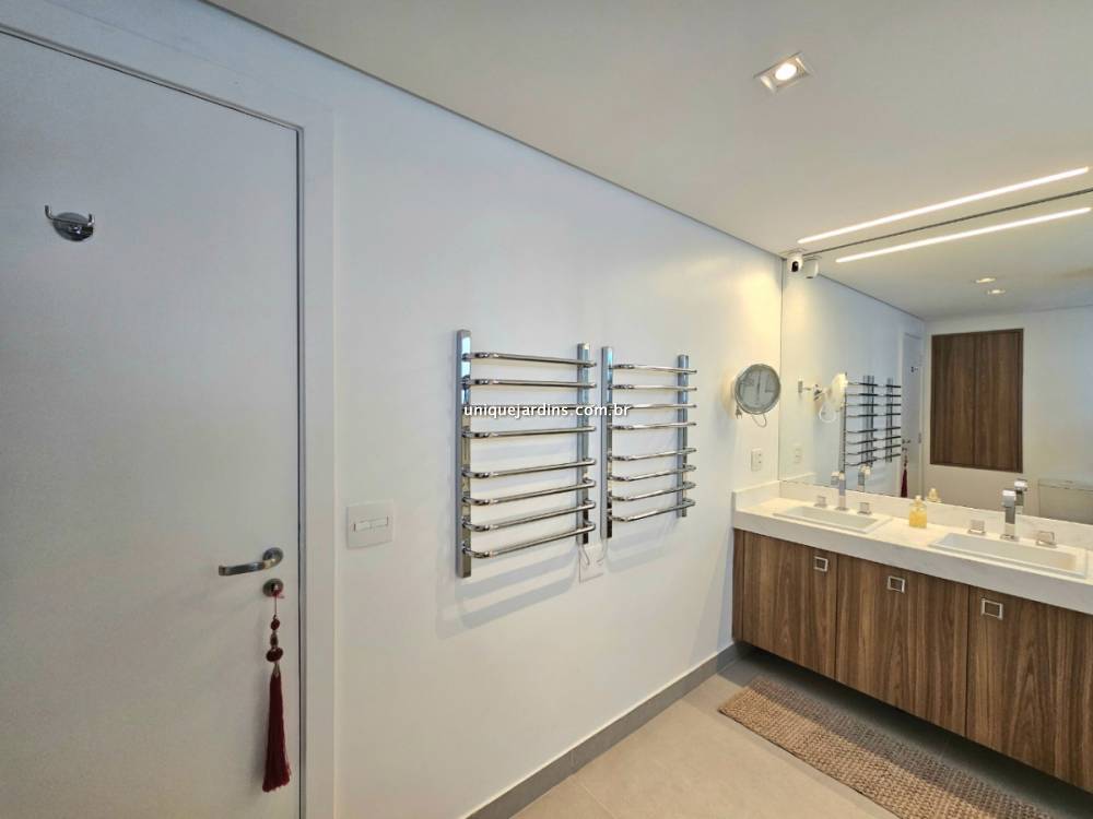 Apartamento à venda na Rua Gabriele D'AnnunzioCampo Belo - 999-apartamento-campo-belo-sao-paulo-220318-14.jpg