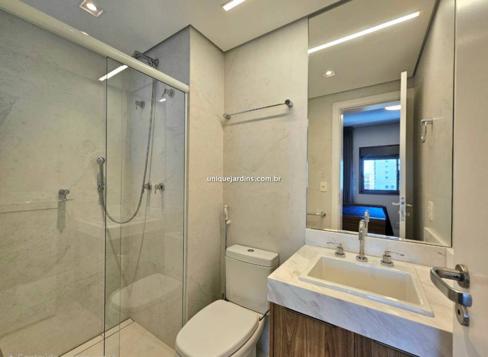 Apartamento à venda na Rua Gabriele D'AnnunzioCampo Belo - 999-apartamento-campo-belo-sao-paulo-220353-0.jpg