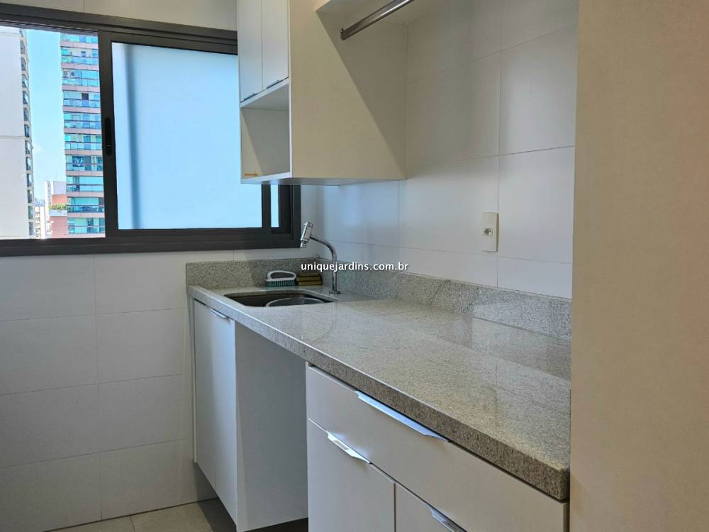 Apartamento à venda na Rua Gabriele D'AnnunzioCampo Belo - 999-apartamento-campo-belo-sao-paulo-220353-1.jpg