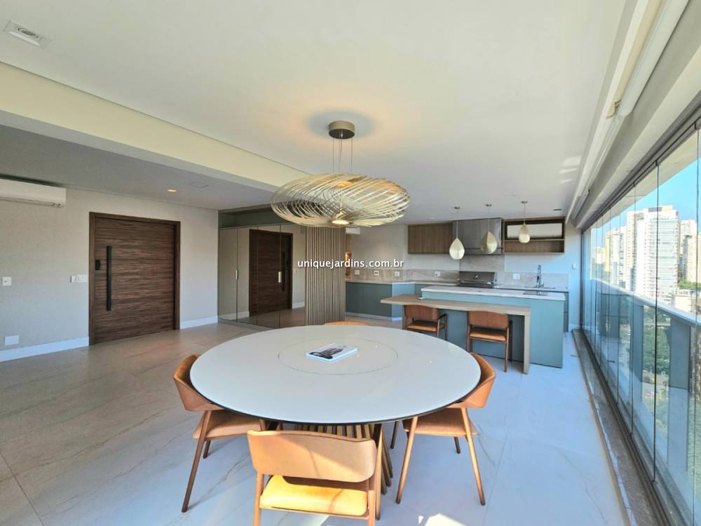 Apartamento à venda na Rua Gabriele D'AnnunzioCampo Belo - apartamento-campo-belo-sao-paulo-220257-1.jpg