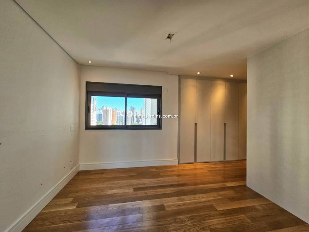 Apartamento à venda na Rua Gabriele D'AnnunzioCampo Belo - 999-apartamento-campo-belo-sao-paulo-221954-17.jpg