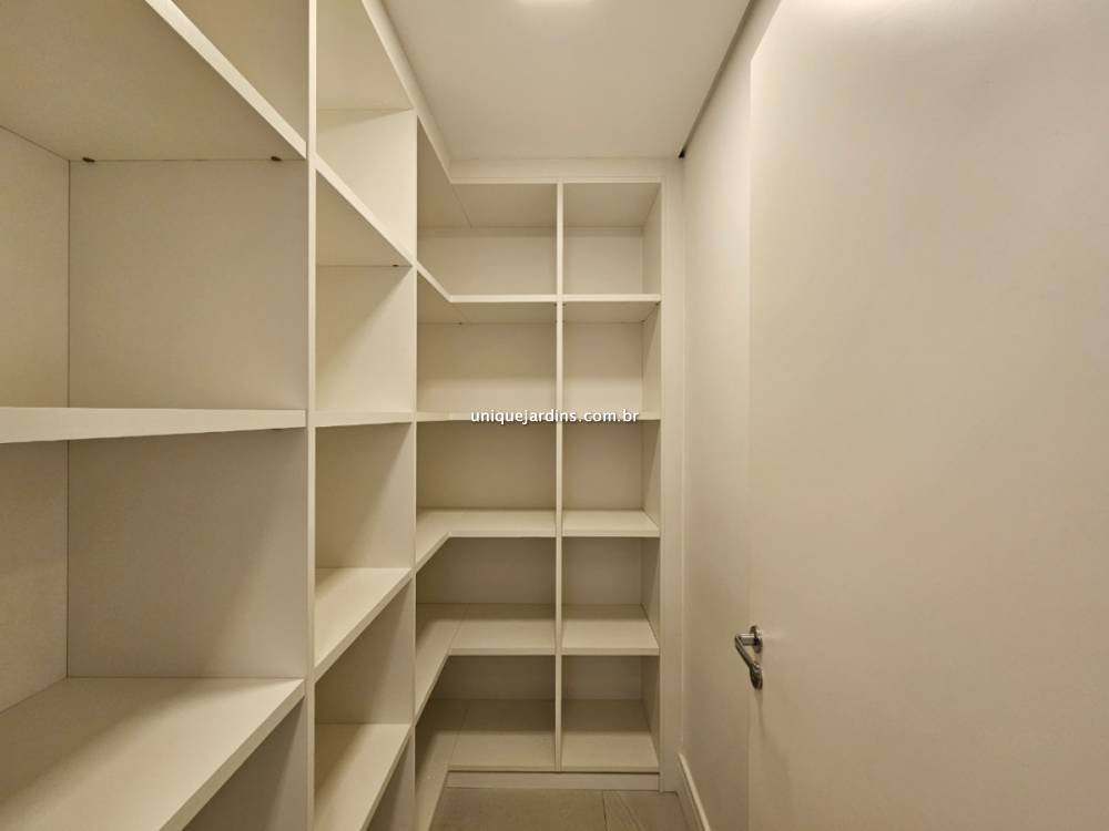 Apartamento à venda na Rua Gabriele D'AnnunzioCampo Belo - 999-apartamento-campo-belo-sao-paulo-222028-13.jpg