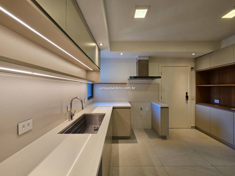 Apartamento à venda na Rua Gabriele D'AnnunzioCampo Belo - 999-apartamento-campo-belo-sao-paulo-222028-9.jpg