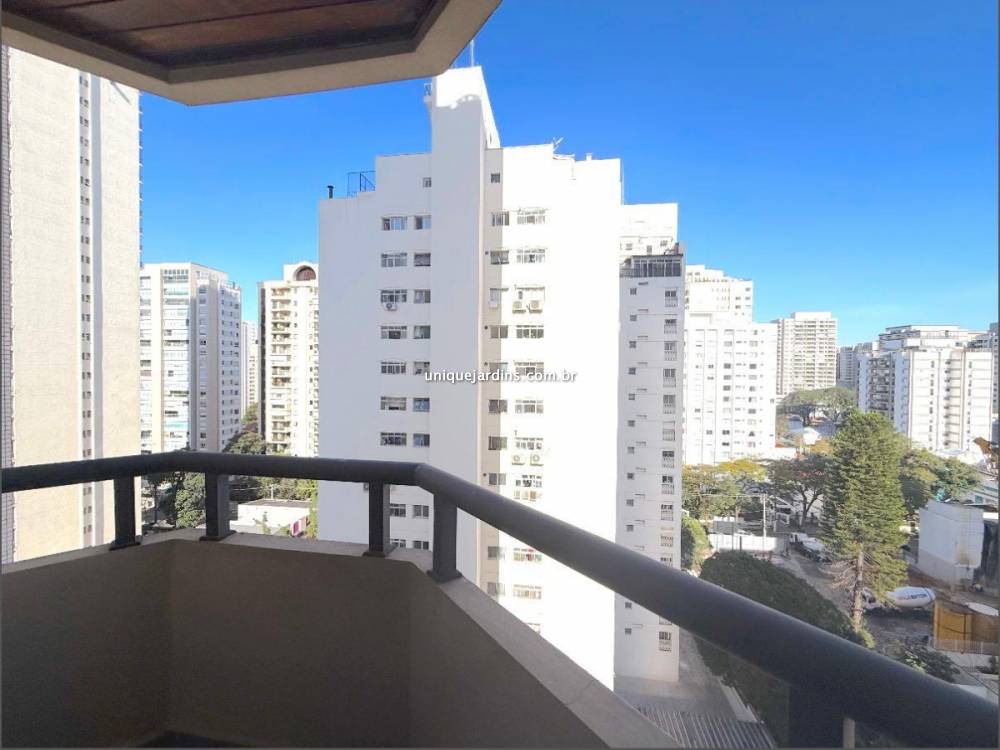 Apartamento à venda na Rua CanárioMoema - 999-apartamento-moema-sao-paulo-090631-9.jpg