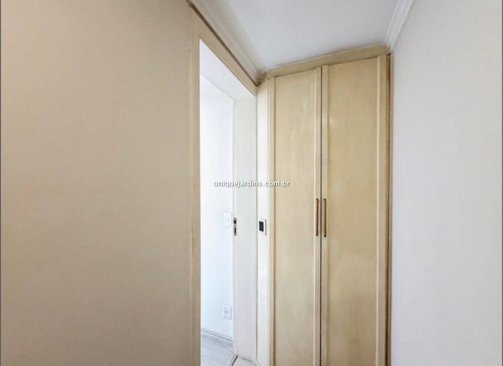 Apartamento à venda na Rua CanárioMoema - 999-apartamento-moema-sao-paulo-090646-1.jpg