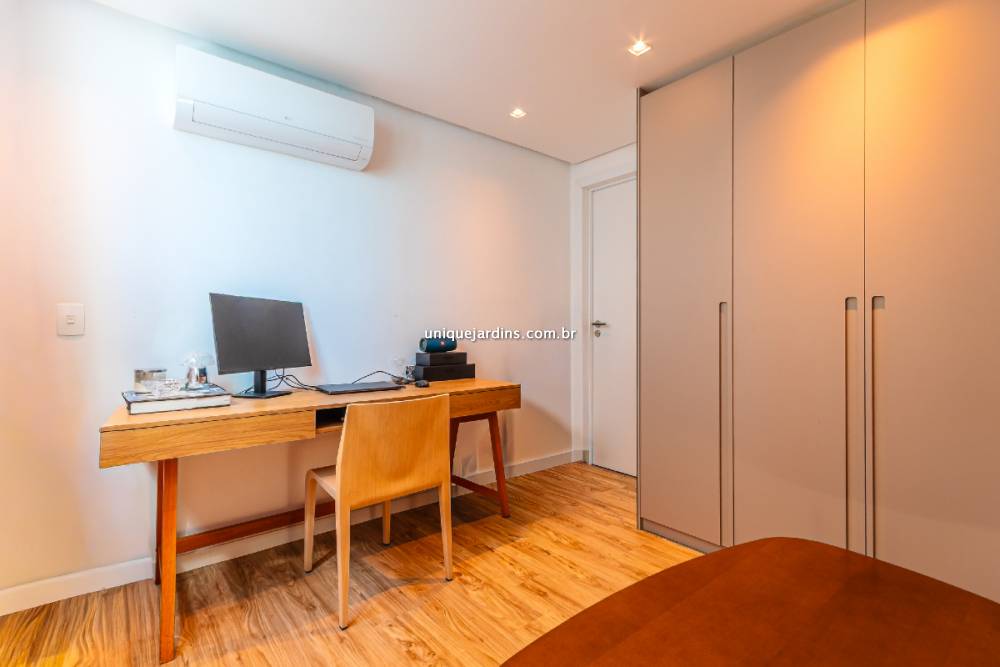 Apartamento à venda na Rua Alves GuimarãesVila Madalena - apartamento-pinheiros-sao-paulo-101850-13.jpg