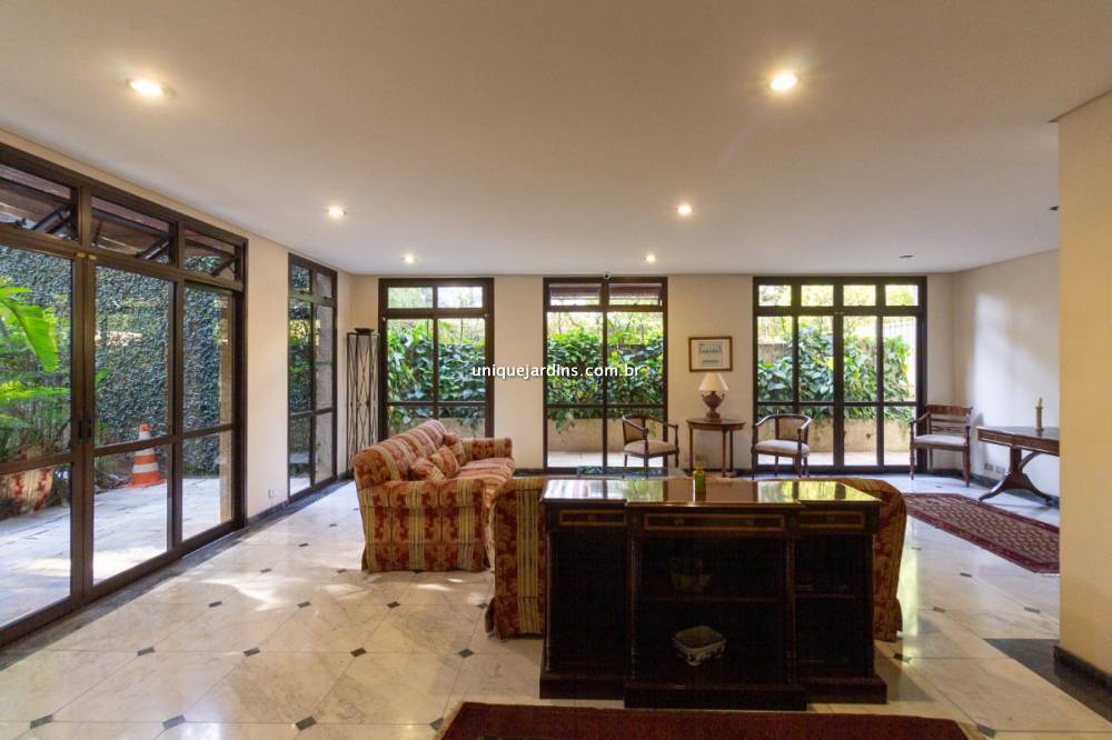 Apartamento à venda na Rua CearáHigienópolis - 999-apartamento-higienopolis-sao-paulo-100943-0.jpg