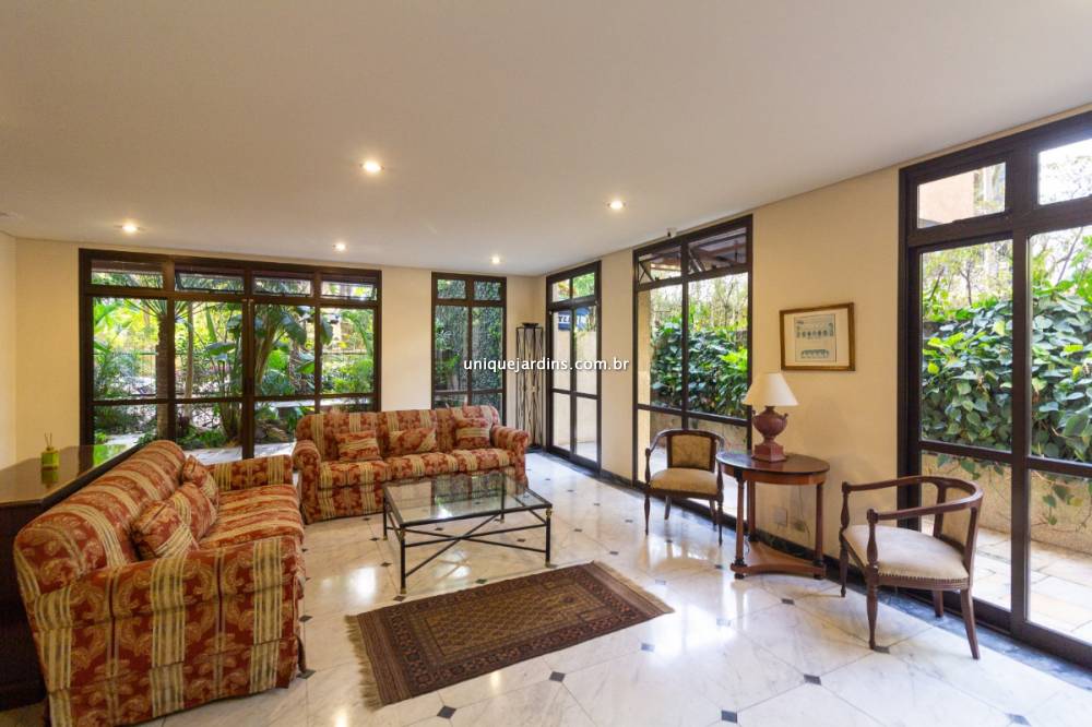 Apartamento à venda na Rua CearáHigienópolis - 999-apartamento-higienopolis-sao-paulo-100943-1.jpg
