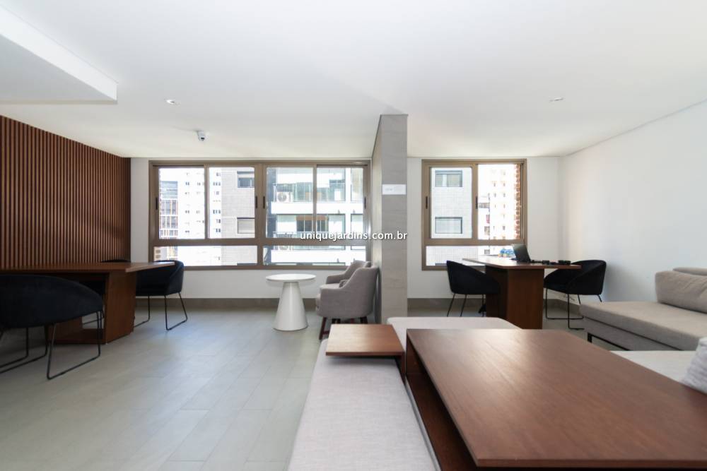 Apartamento à venda na Rua Alves GuimarãesPinheiros - 999-apartamento-pinheiros-sao-paulo-100305-0.jpg