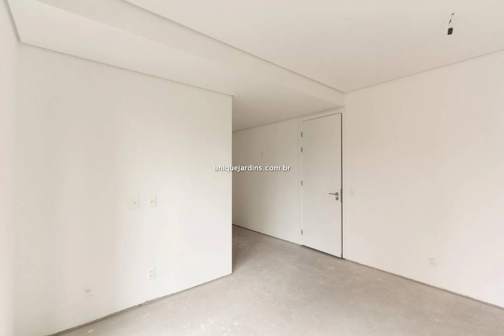 Apartamento à venda na Rua Leopoldo Couto de Magalhães JúniorItaim Bibi - 999-apartamento-itaim-bibi-sao-paulo-092625-0.jpg