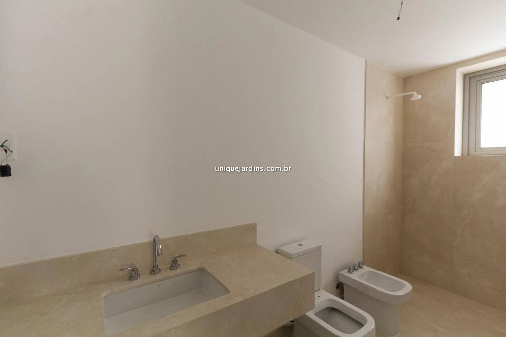Apartamento à venda na Rua Leopoldo Couto de Magalhães JúniorItaim Bibi - 999-apartamento-itaim-bibi-sao-paulo-092627-6.jpg