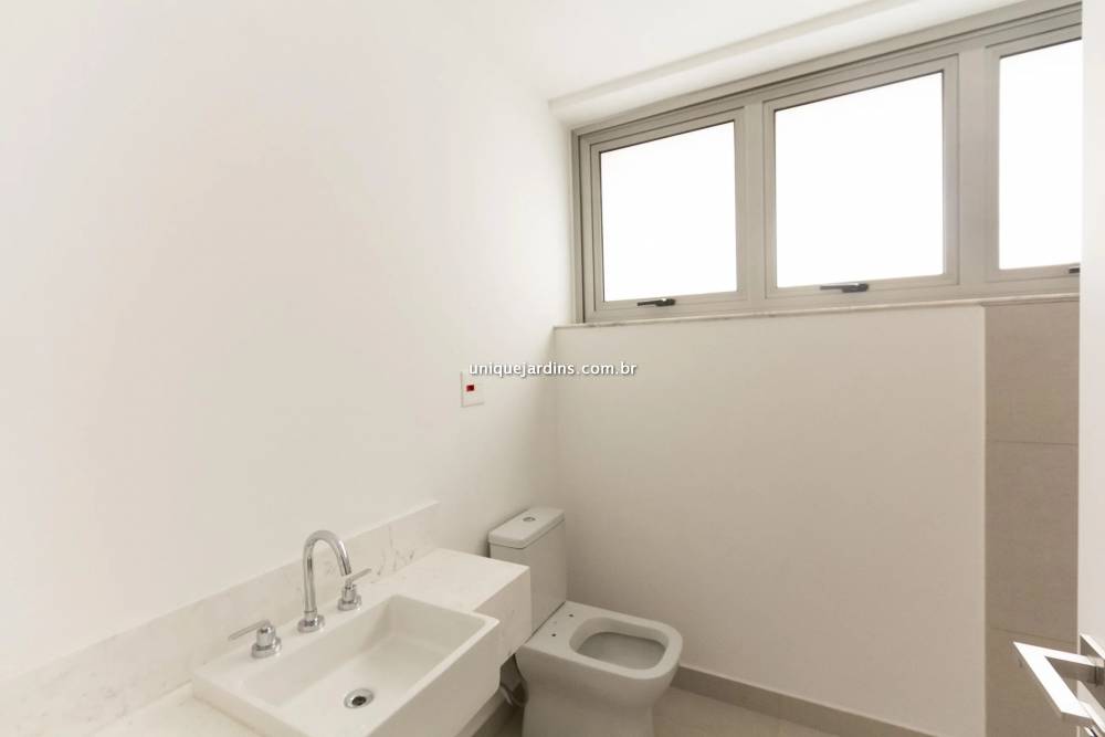 Apartamento à venda na Rua Leopoldo Couto de Magalhães JúniorItaim Bibi - 999-apartamento-itaim-bibi-sao-paulo-092628-11.jpg