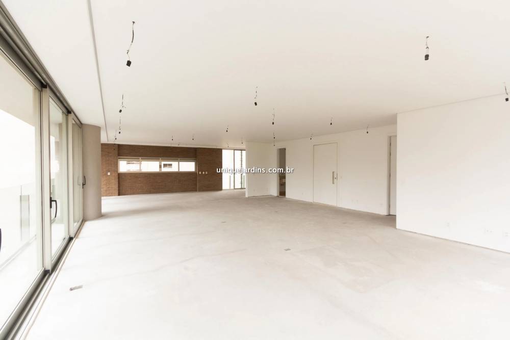 Apartamento à venda na Rua Leopoldo Couto de Magalhães JúniorItaim Bibi - apartamento-itaim-bibi-sao-paulo-092549-2.jpg