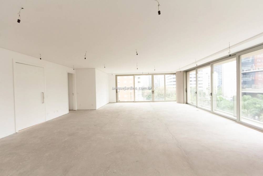 Apartamento à venda na Rua Leopoldo Couto de Magalhães JúniorItaim Bibi - apartamento-itaim-bibi-sao-paulo-092549-3.jpg