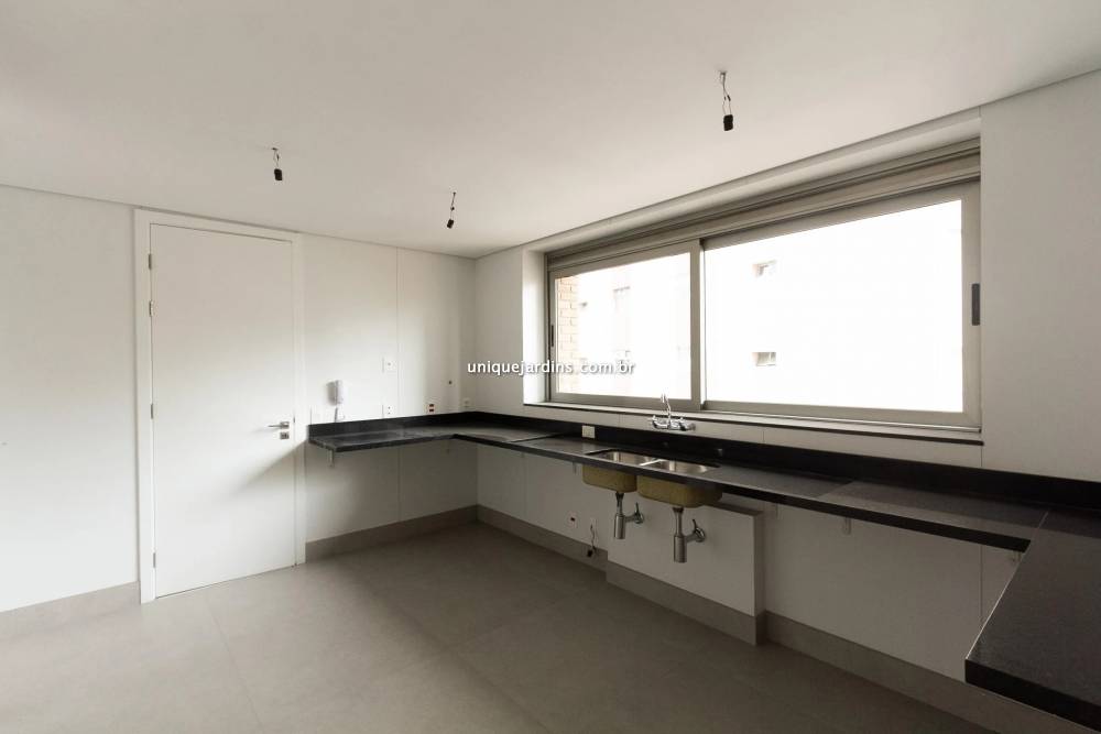 Apartamento à venda na Rua Leopoldo Couto de Magalhães JúniorItaim Bibi - apartamento-itaim-bibi-sao-paulo-092551-10.jpg