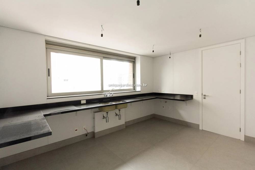 Apartamento à venda na Rua Leopoldo Couto de Magalhães JúniorItaim Bibi - apartamento-itaim-bibi-sao-paulo-092551-8.jpg