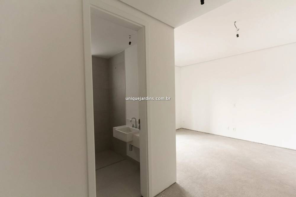 Apartamento à venda na Rua Leopoldo Couto de Magalhães JúniorItaim Bibi - apartamento-itaim-bibi-sao-paulo-092554-18.jpg