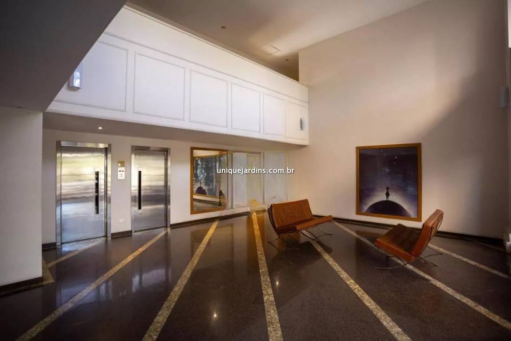 Apartamento à venda na Rua Leopoldo Couto de Magalhães JúniorItaim Bibi - 999-apartamento-itaim-bibi-sao-paulo-105645-2.jpg