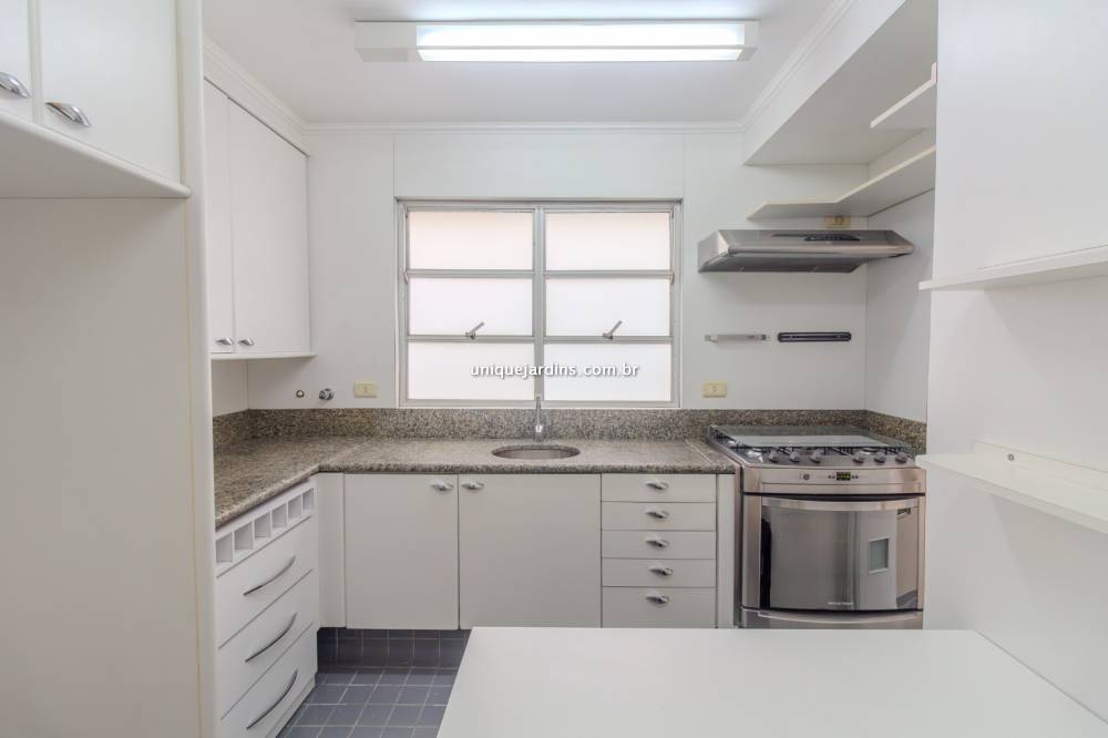 Apartamento para alugar na Alameda Ministro Rocha AzevedoJardim América - 999-apartamento-jardim-america-sao-paulo-120222-1.jpg