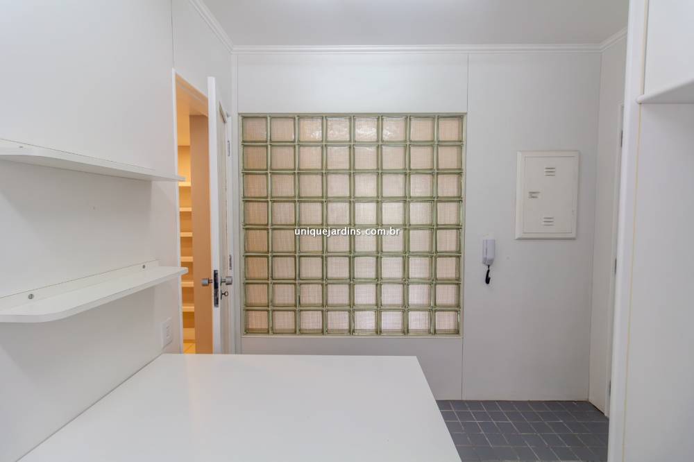 Apartamento para alugar na Alameda Ministro Rocha AzevedoJardim América - 999-apartamento-jardim-america-sao-paulo-120223-4.jpg