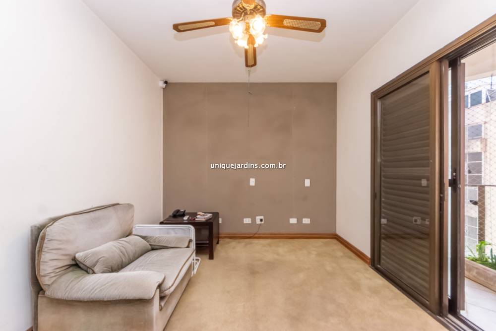 Apartamento à venda na Rua Jesuíno ArrudaItaim Bibi - 999-apartamento-itaim-bibi-sao-paulo-101038-0.jpg