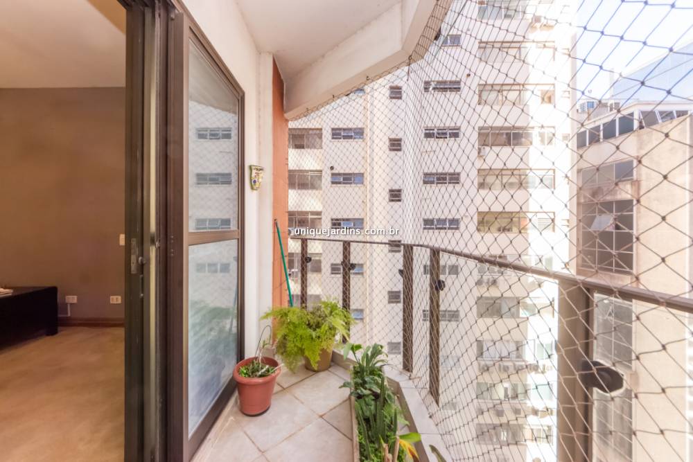 Apartamento à venda na Rua Jesuíno ArrudaItaim Bibi - 999-apartamento-itaim-bibi-sao-paulo-101039-7.jpg