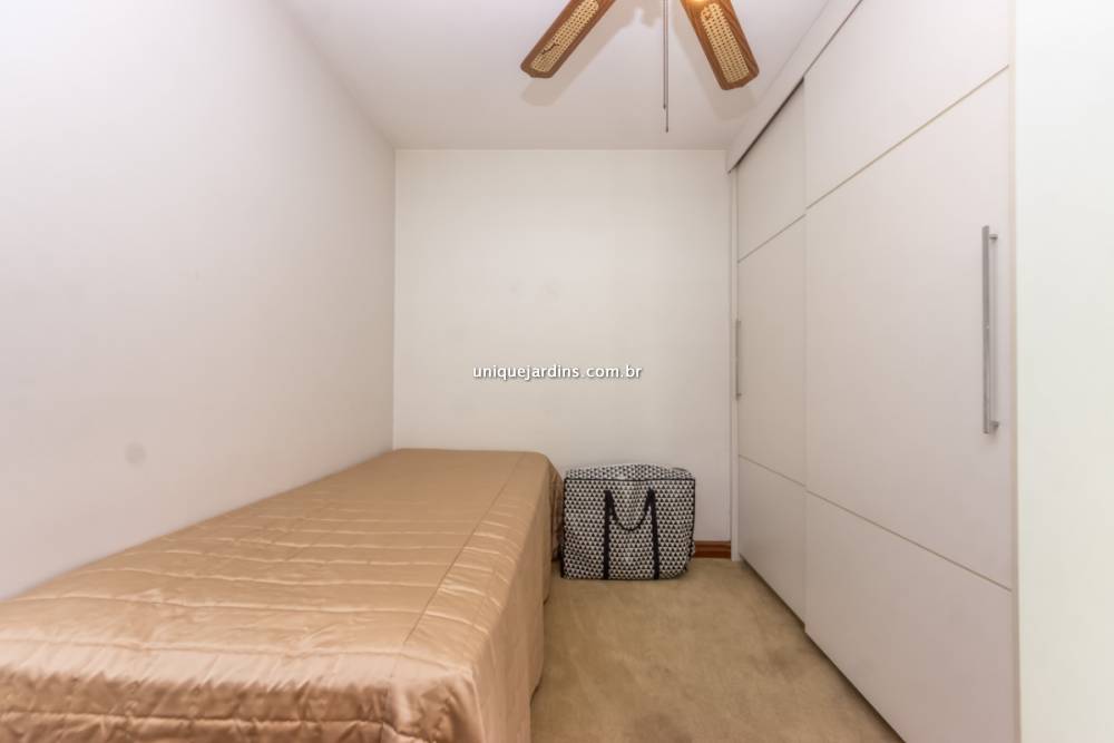Apartamento à venda na Rua Jesuíno ArrudaItaim Bibi - 999-apartamento-itaim-bibi-sao-paulo-101040-12.jpg