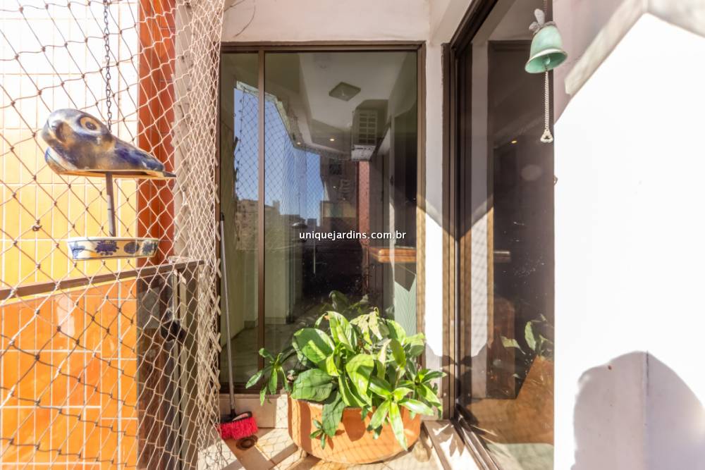 Apartamento à venda na Rua Jesuíno ArrudaItaim Bibi - 999-apartamento-itaim-bibi-sao-paulo-101040-14.jpg