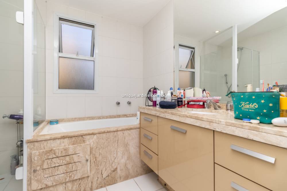 Apartamento à venda na Rua EdsonCampo Belo - 999-apartamento-campo-belo-sao-paulo-110342-13.jpg