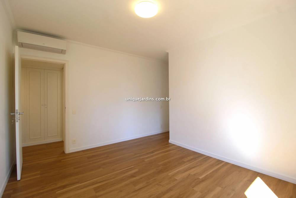 Apartamento para alugar na Avenida Horácio LaferItaim Bibi - 999-apartamento-itaim-bibi-sao-paulo-145023-1.jpg