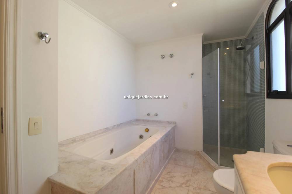 Apartamento para alugar na Avenida Horácio LaferItaim Bibi - 999-apartamento-itaim-bibi-sao-paulo-145717-8.jpg
