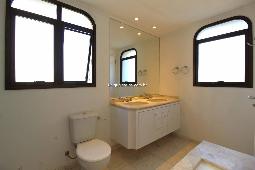 Apartamento para alugar na Avenida Horácio LaferItaim Bibi - 999-apartamento-itaim-bibi-sao-paulo-145717-9.jpg