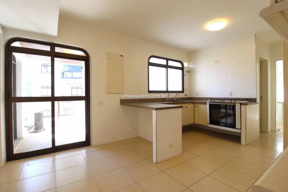 Apartamento para alugar na Avenida Horácio LaferItaim Bibi - apartamento-itaim-bibi-sao-paulo-144956-6.jpg