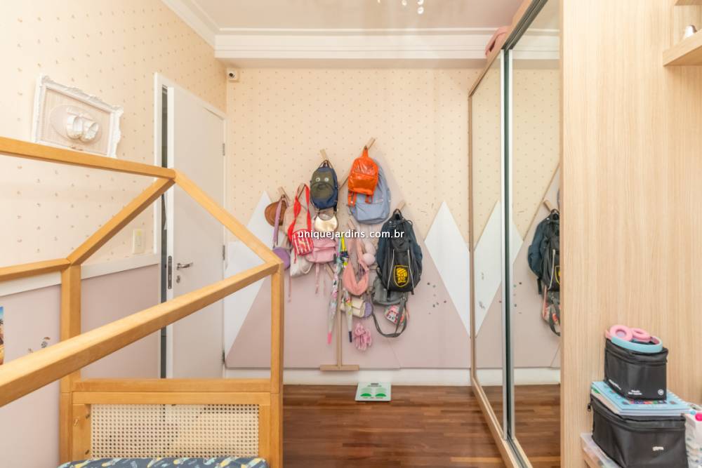 Apartamento à venda na Rua Jorge TibiriçáVila Mariana - 999-apartamento-vila-mariana-sao-paulo-091435-0.jpg